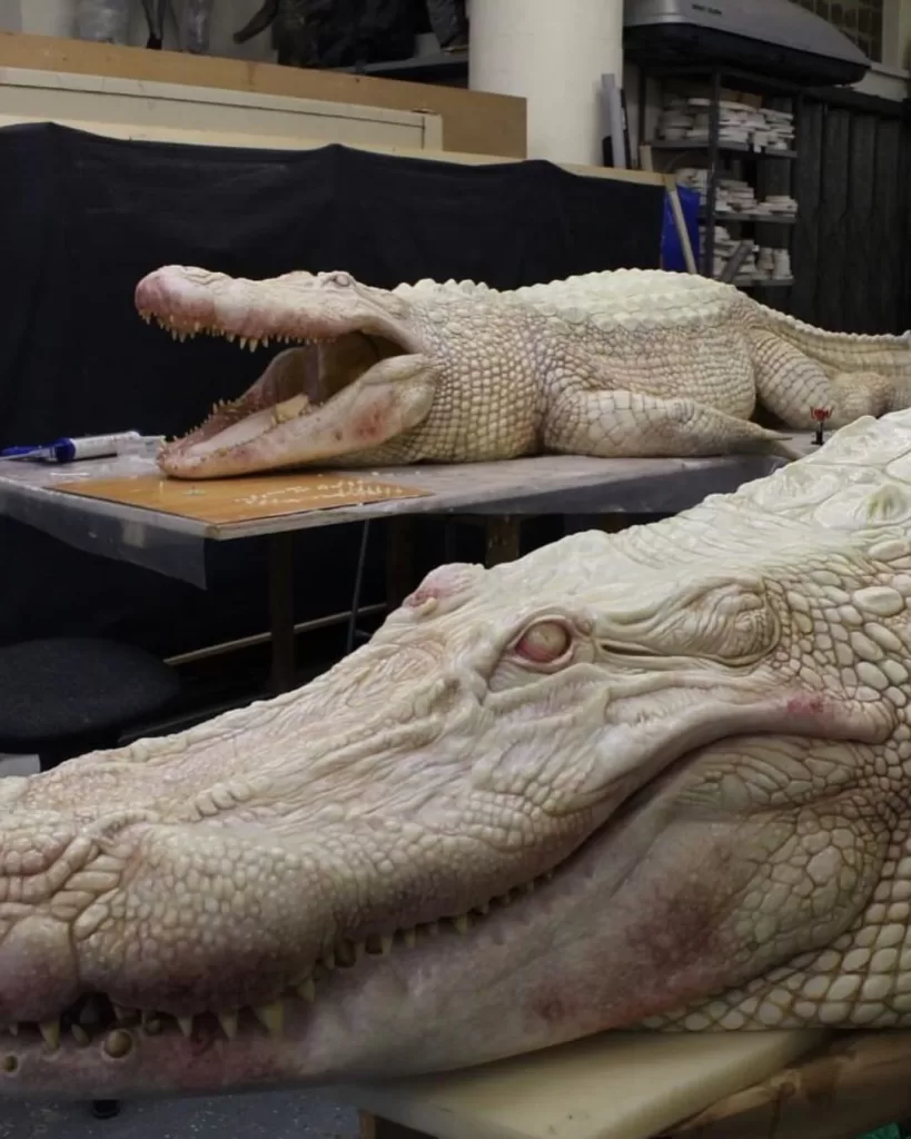 Kim Kardashian Transforms Into A Albino Alligator For Halloween