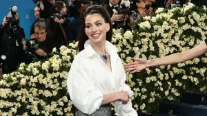Anne Hathaway At Met Gala 2025