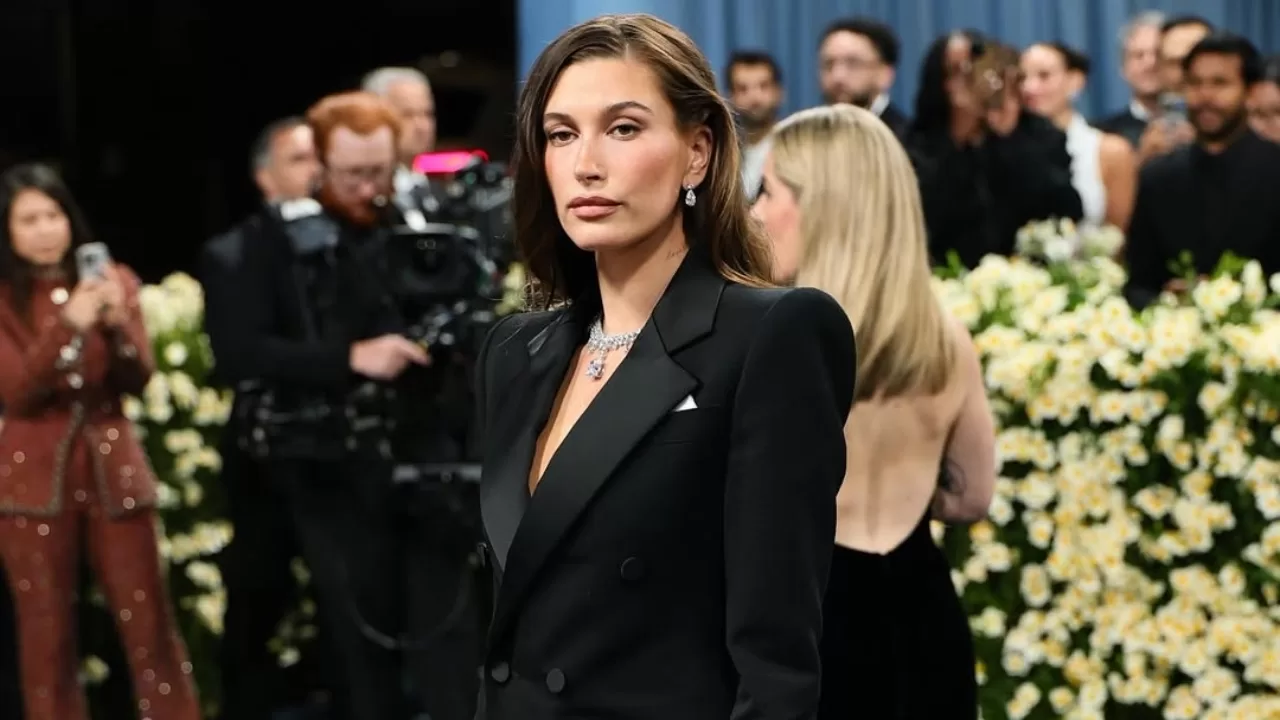 Hailey Bieber At Met Gala 2025