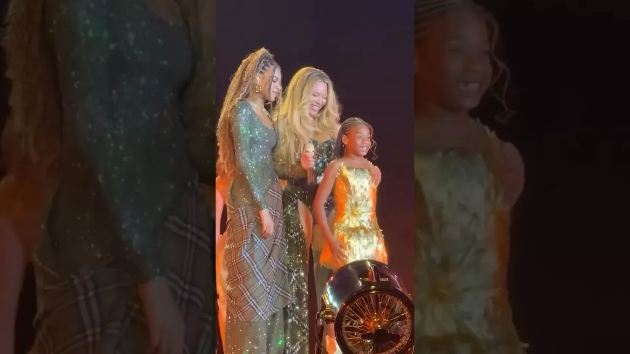 Beyonce Performed 'Protector' On Stage With Her Daughters BlueIvy And ...